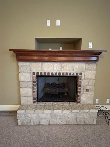 913 SW 78th St., Lawton, OK 73505