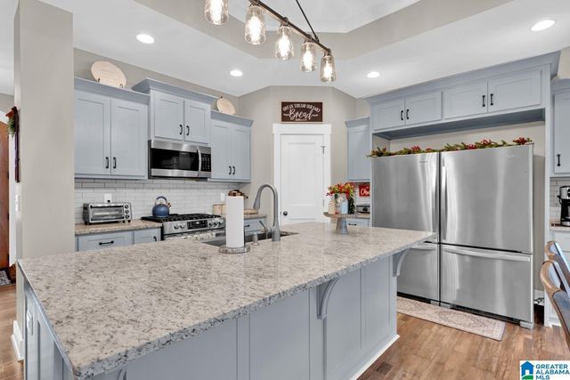 401 BUCKEYE TRAIL, Columbiana, AL 35051