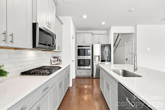 4405 Duplin Drive, Charlotte, NC 28214