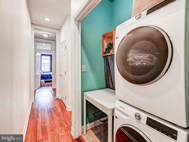 122 S COLLINGTON AVE, Baltimore, MD 21231