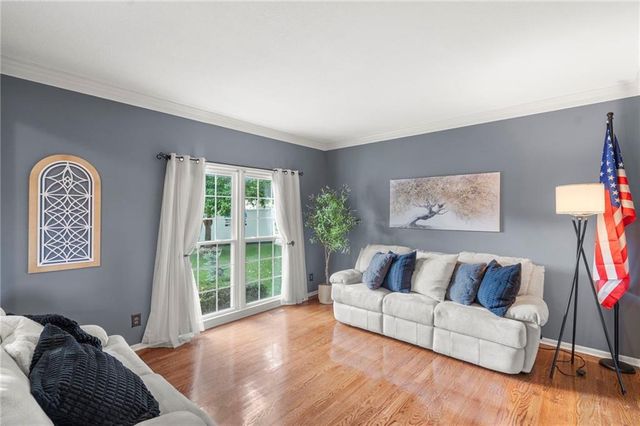 12811 Reeder Street, Overland Park, KS 66213