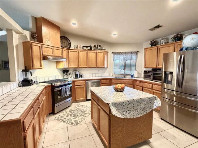 2943 Bea, Merced, CA 95348