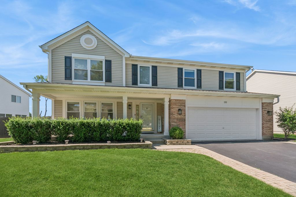 1312 Chesterfield Lane, Grayslake, IL 60030