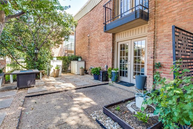 4340 Cedar Springs Road 109, Dallas, TX 75219