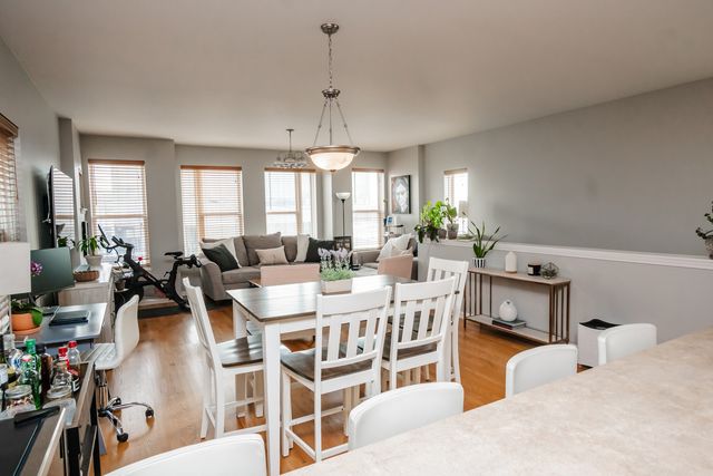 1838 N Laramie Avenue B, Chicago, IL 60639