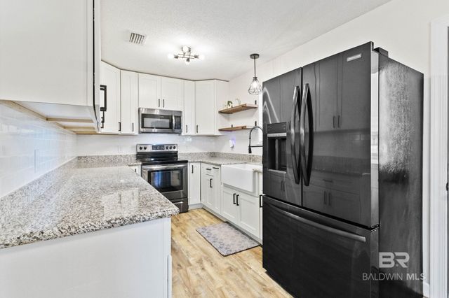 40 Blacksher Road, Atmore, AL 36502