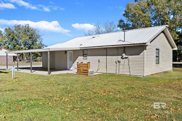 40 Blacksher Road, Atmore, AL 36502