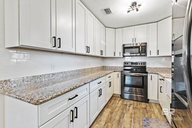 40 Blacksher Road, Atmore, AL 36502