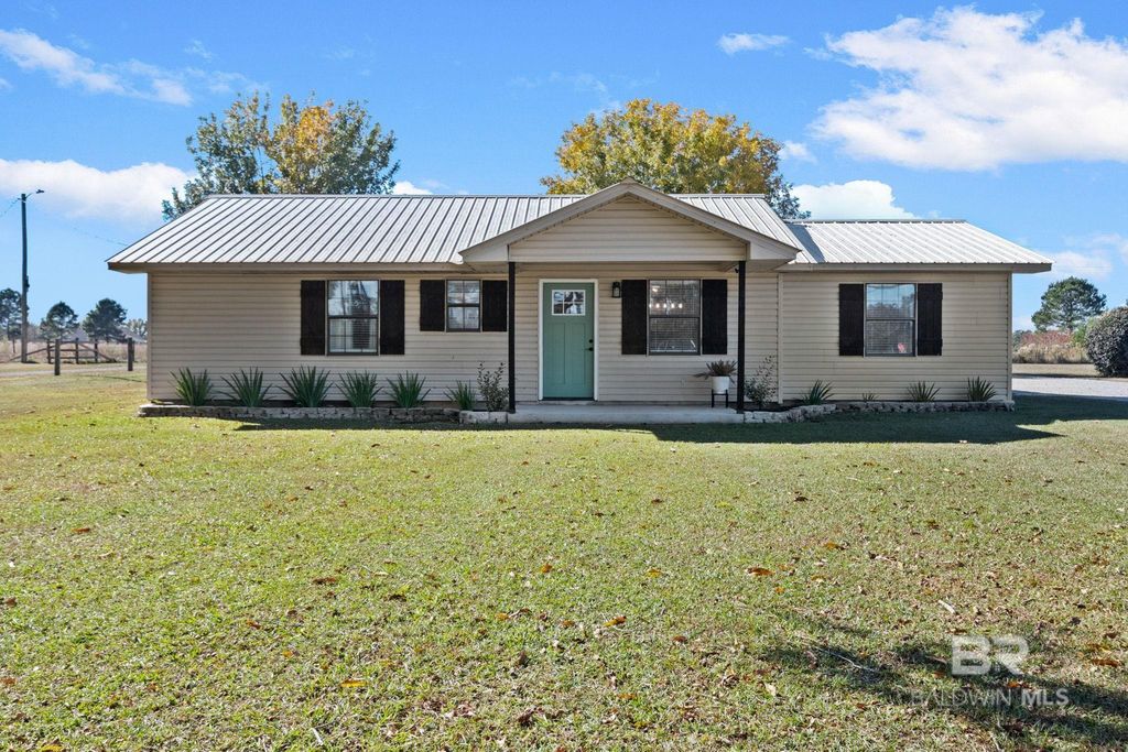 40 Blacksher Road, Atmore, AL 36502