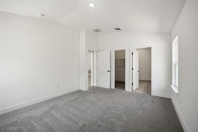 2590 SW 250TH TERRACE, Newberry, FL 32669