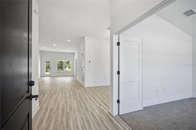 2590 SW 250TH TERRACE, Newberry, FL 32669