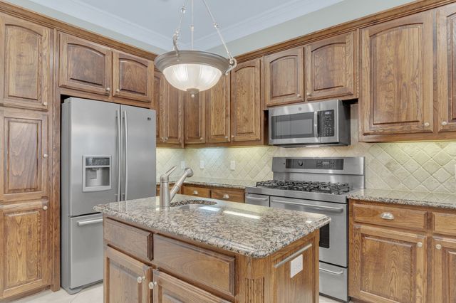5921 Llano Avenue, Dallas, TX 75206
