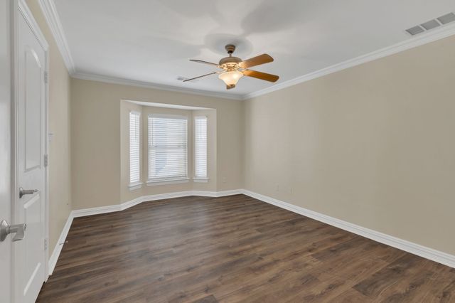 5921 Llano Avenue, Dallas, TX 75206