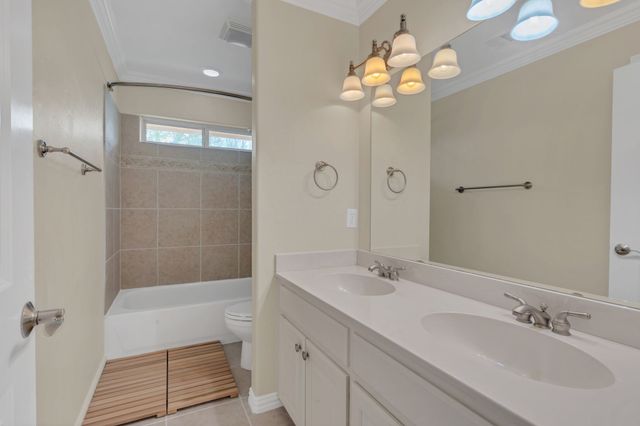 5921 Llano Avenue, Dallas, TX 75206
