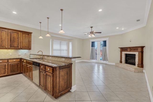 5921 Llano Avenue, Dallas, TX 75206