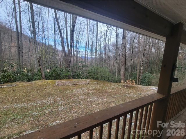 859 Big Cove Road, Waynesville, NC 28786