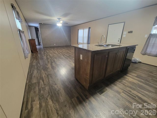 859 Big Cove Road, Waynesville, NC 28786