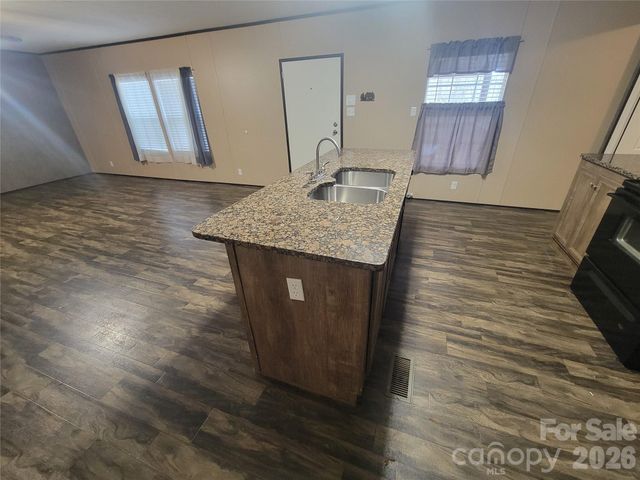 859 Big Cove Road, Waynesville, NC 28786