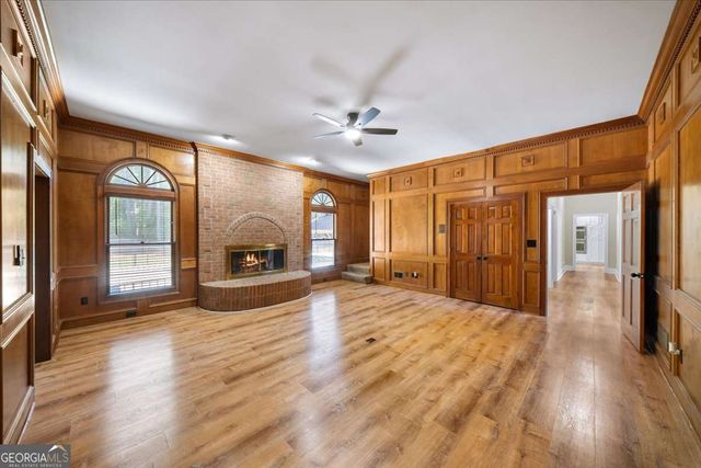 130 Victoria Drive, Fayetteville, GA 30214