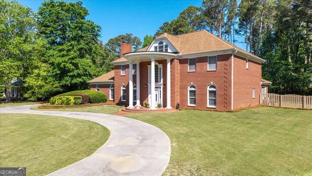 130 Victoria Drive, Fayetteville, GA 30214
