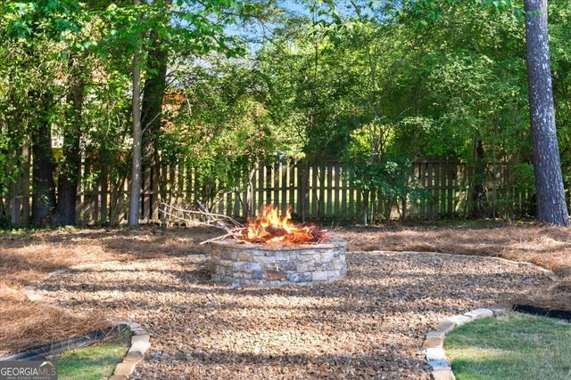 130 Victoria Drive, Fayetteville, GA 30214