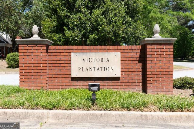 130 Victoria Drive, Fayetteville, GA 30214