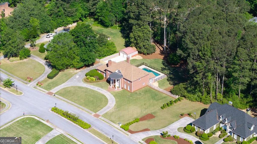 130 Victoria Drive, Fayetteville, GA 30214