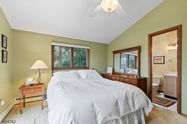 1066 Lakeside Dr, Vernon Twp., NJ 07422