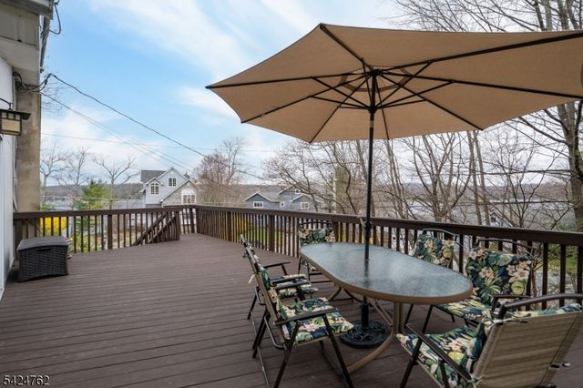 1066 Lakeside Dr, Vernon Twp., NJ 07422
