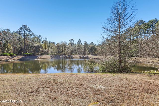 2607 CREEKFRONT Drive, Green Cove Springs, FL 32043