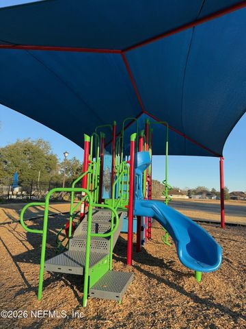 2607 CREEKFRONT Drive, Green Cove Springs, FL 32043