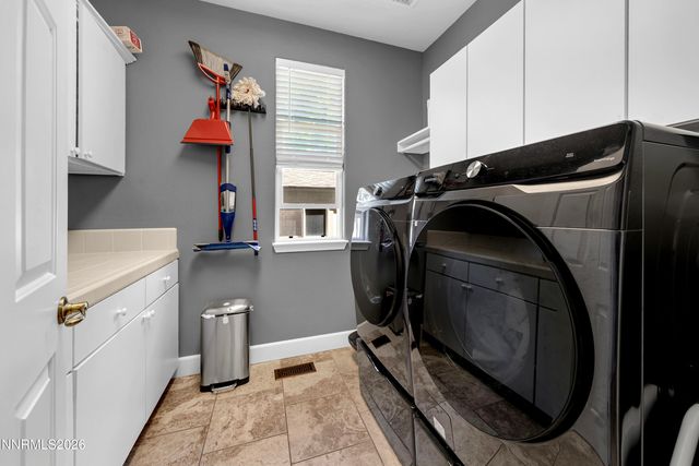 7855 Granite Basin Court, Reno, NV 89523
