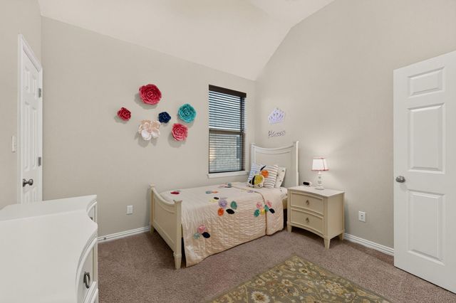 100 Orvieto CV, Liberty Hill, TX 78642