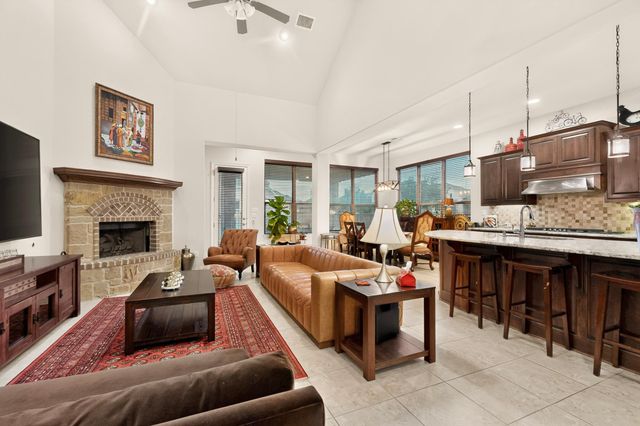 100 Orvieto CV, Liberty Hill, TX 78642
