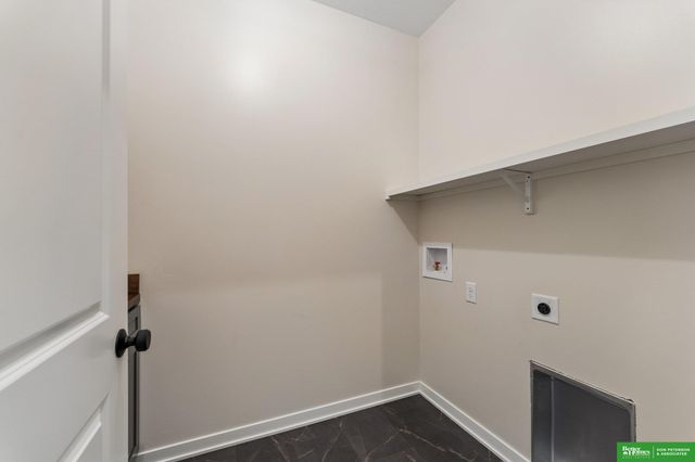 2830 Peterson Avenue, Fremont, NE 68025