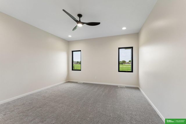 2830 Peterson Avenue, Fremont, NE 68025