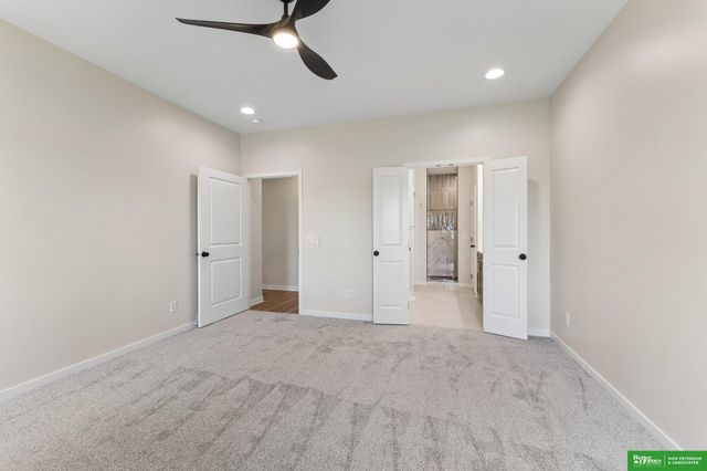 2830 Peterson Avenue, Fremont, NE 68025