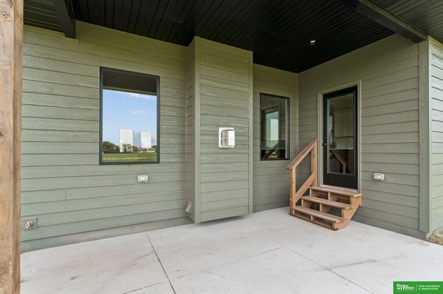 2830 Peterson Avenue, Fremont, NE 68025
