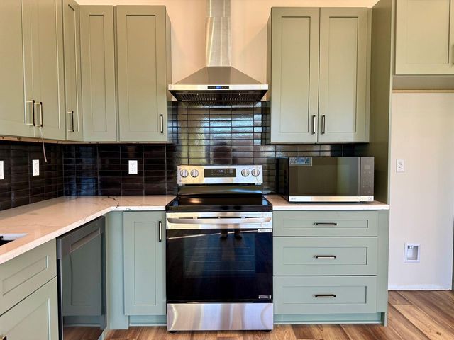 1800 S Holtzclaw Avenue 1865 Zeta Way, Chattanooga, TN 37404