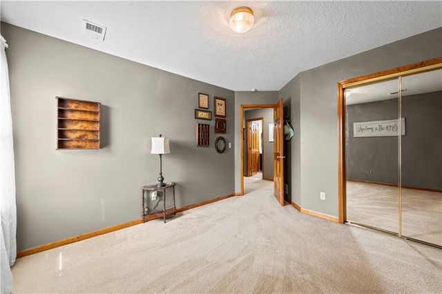 2389 NW Summerfield Drive, Lee's Summit, MO 64081