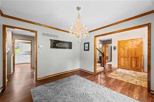 2389 NW Summerfield Drive, Lee's Summit, MO 64081