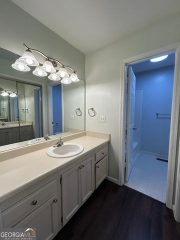 1730 Paddlewheel Drive NE, Marietta, GA 30062