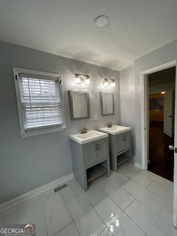 1730 Paddlewheel Drive NE, Marietta, GA 30062