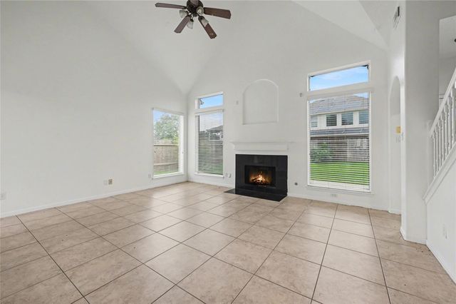 2710 Sienna Springs Drive, Pearland, TX 77584