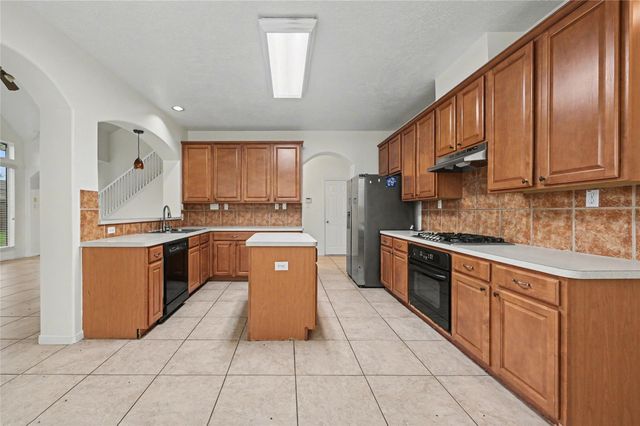 2710 Sienna Springs Drive, Pearland, TX 77584