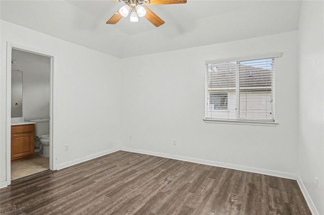 2710 Sienna Springs Drive, Pearland, TX 77584