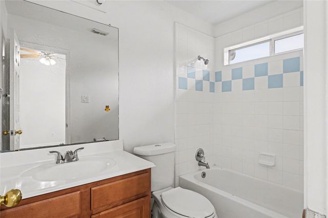 2710 Sienna Springs Drive, Pearland, TX 77584