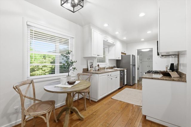 730 Berry Avenue, Los Altos, CA 94024