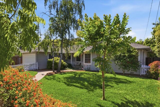 730 Berry Avenue, Los Altos, CA 94024