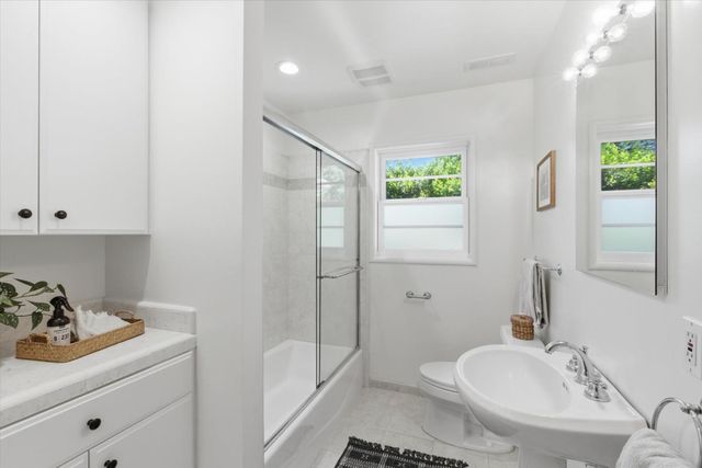 730 Berry Avenue, Los Altos, CA 94024